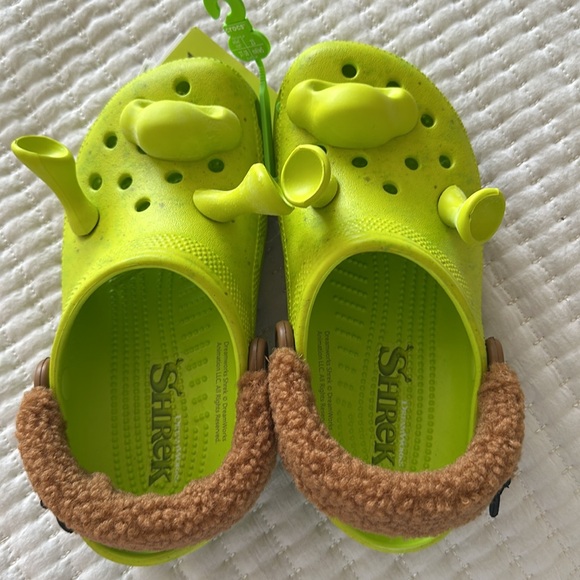 Dreamworks Shrek Crocs - Picture 2 of 4